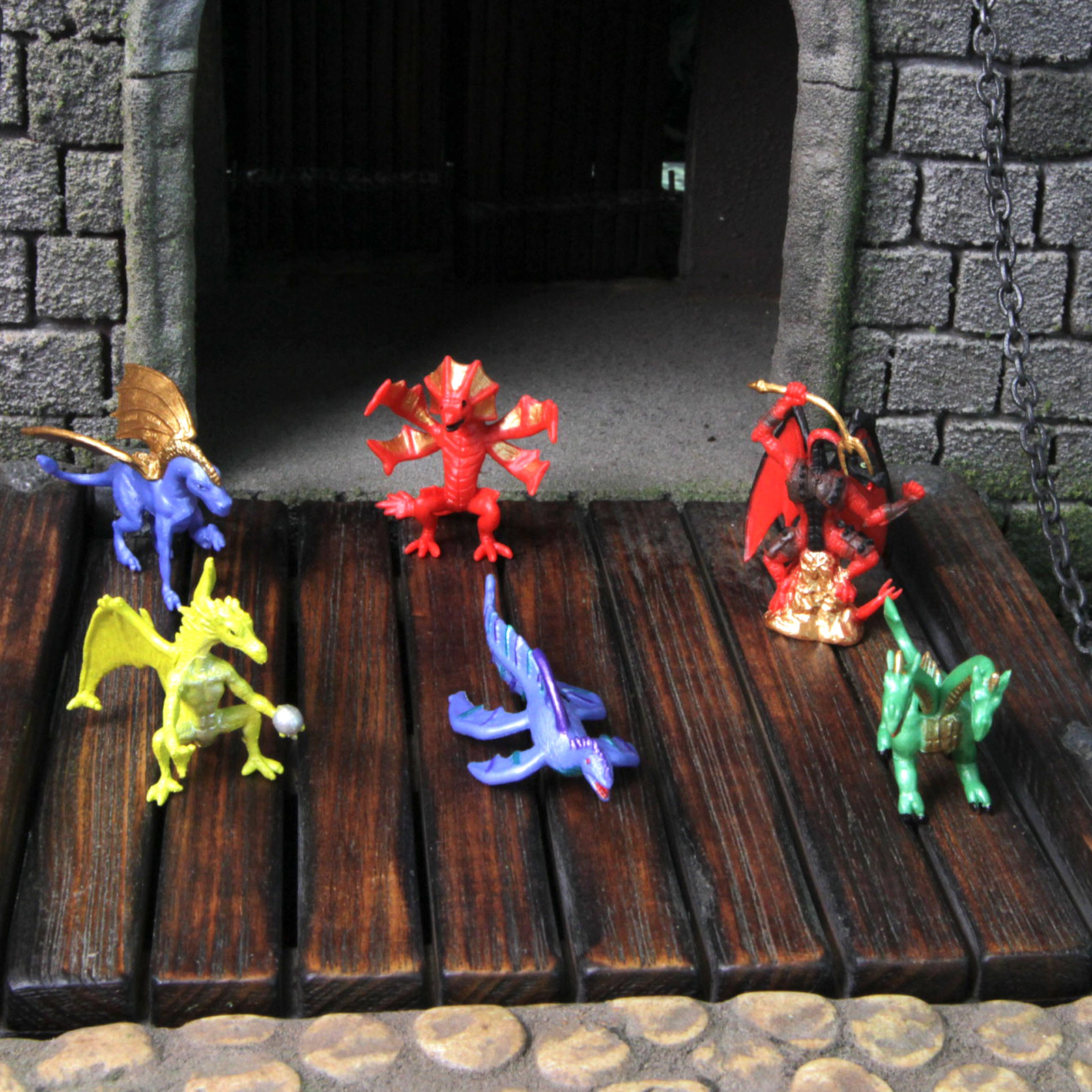 Safari Ltd. - Lair of the Dragons 2 Designer TOOB - contains 6 Mini Figurines