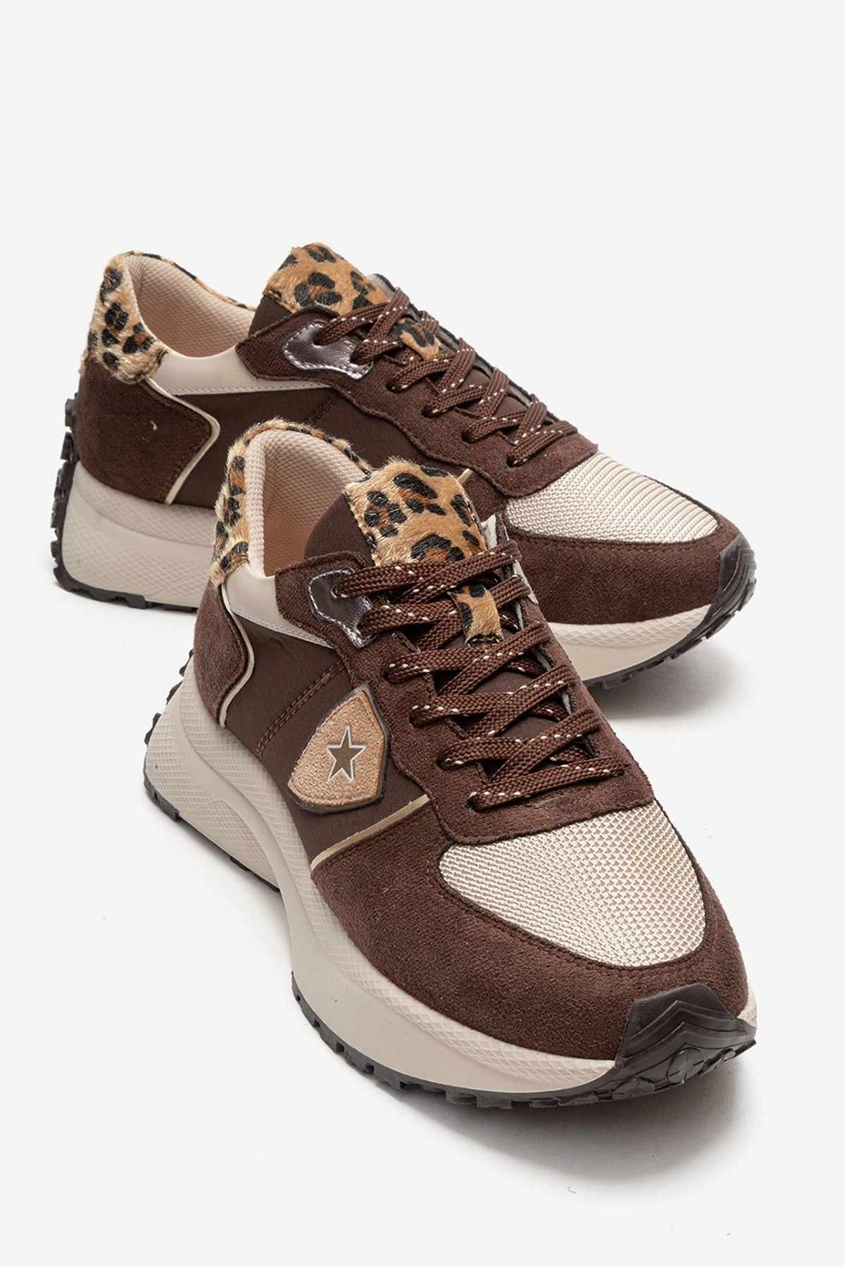 Prologue Shoes Womens Biella Sneaker