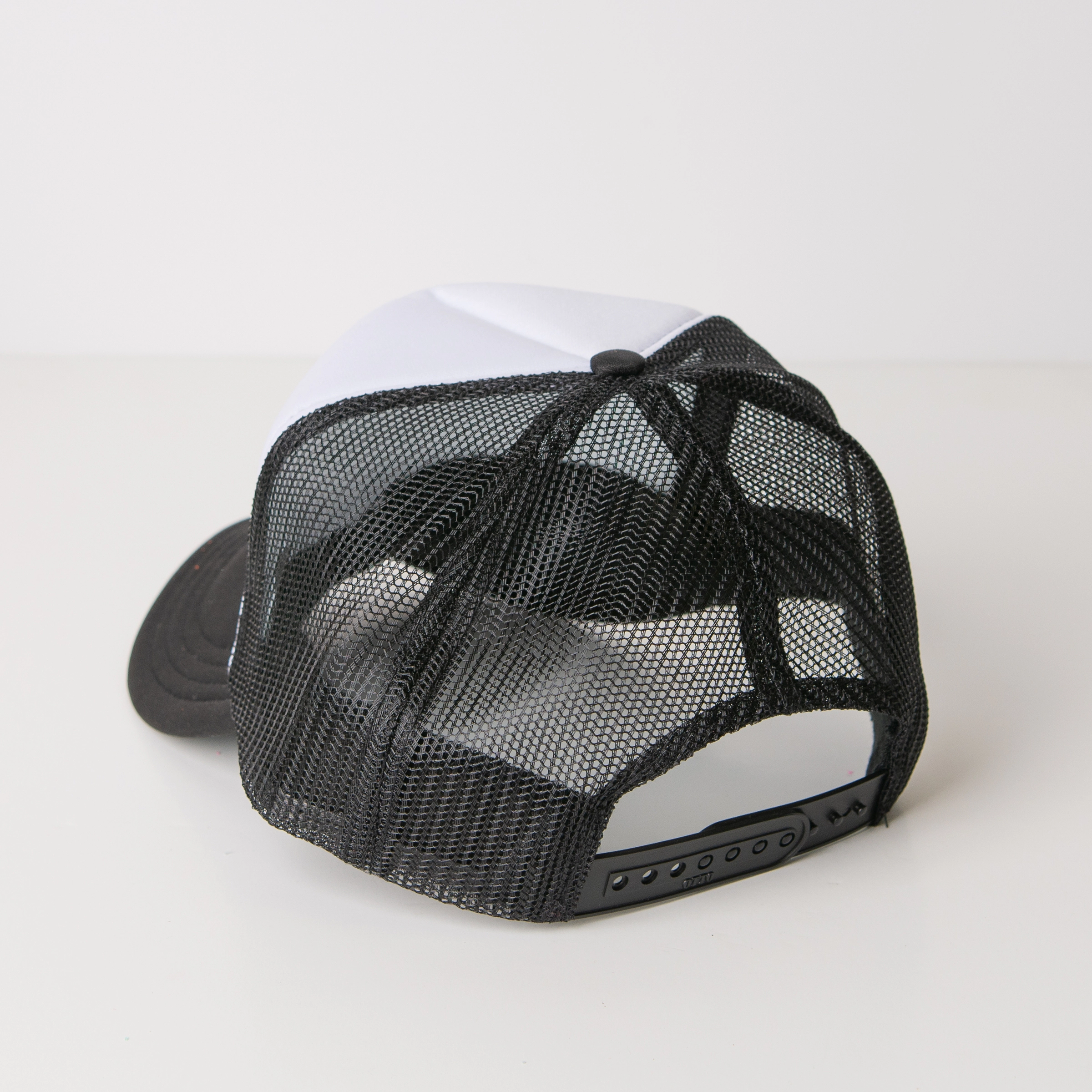 Simply Sage Market - Women's Graphic Foam Trucker Hat - Embroidered Just Here To Embarrass My Kids