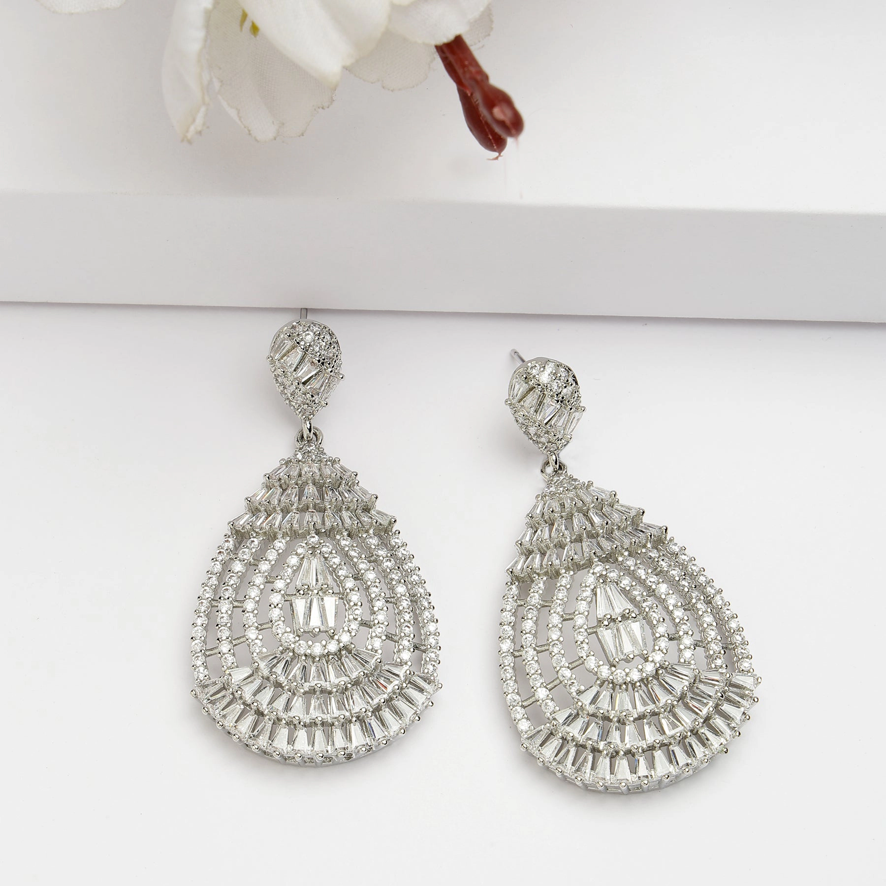 AGP PARIS Womens Diva Collection Beautiful Hollow Zirconia Drop Earrings
