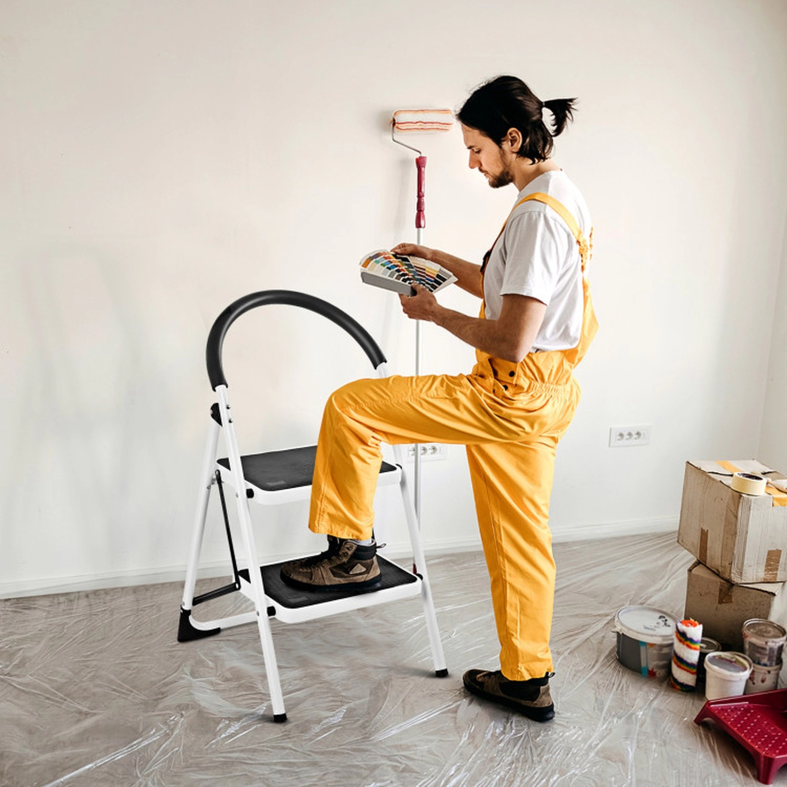 SUGIFT 2.75-ft Folding Iron Frame Anti-Slip Pedals Top Grip Step Stool 18.5-in x 19.5-in x 33-in 330-lb Capacity White