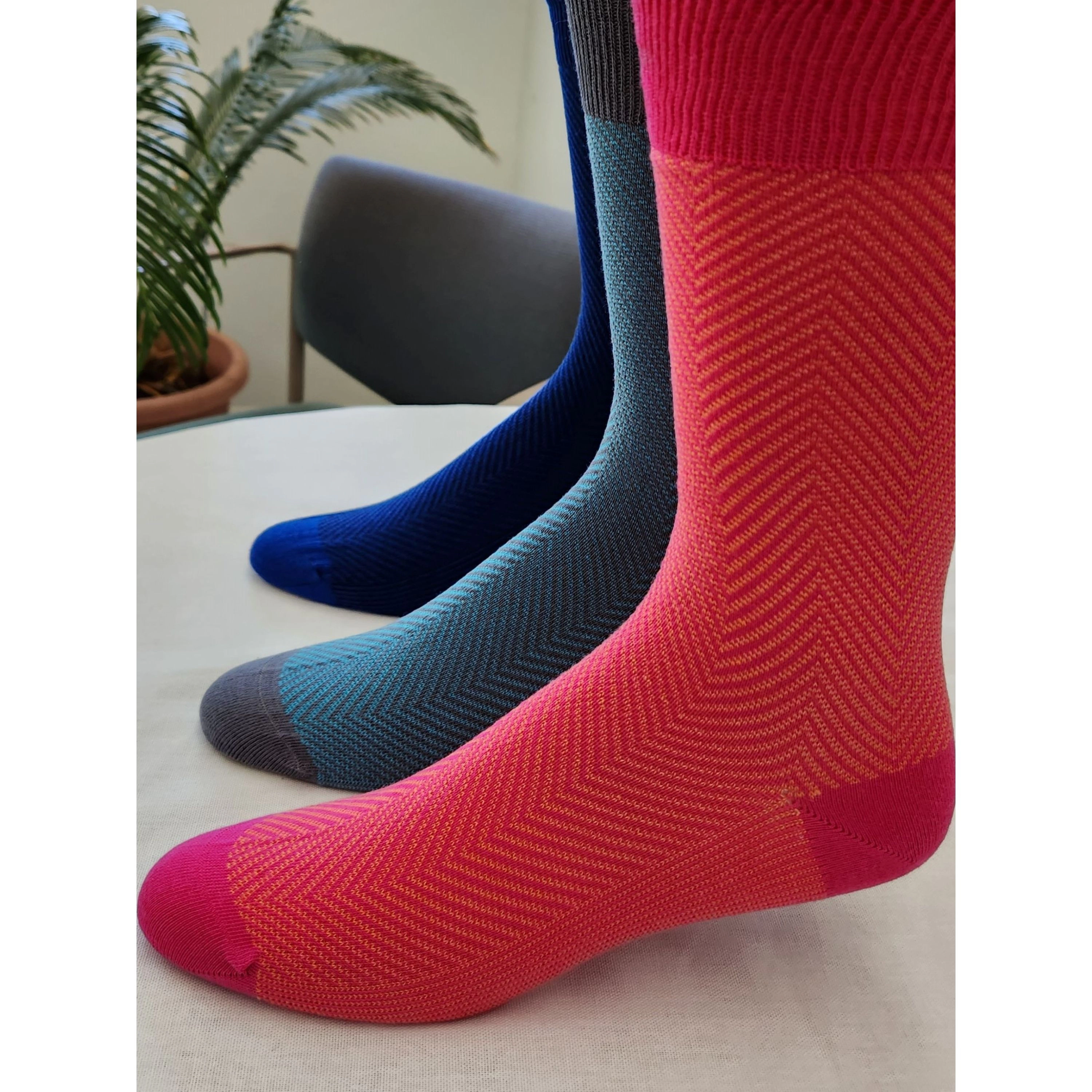 Wear Sierra Men's Crew Dress Socks, Combed Cotton, Seamless Toe Socks