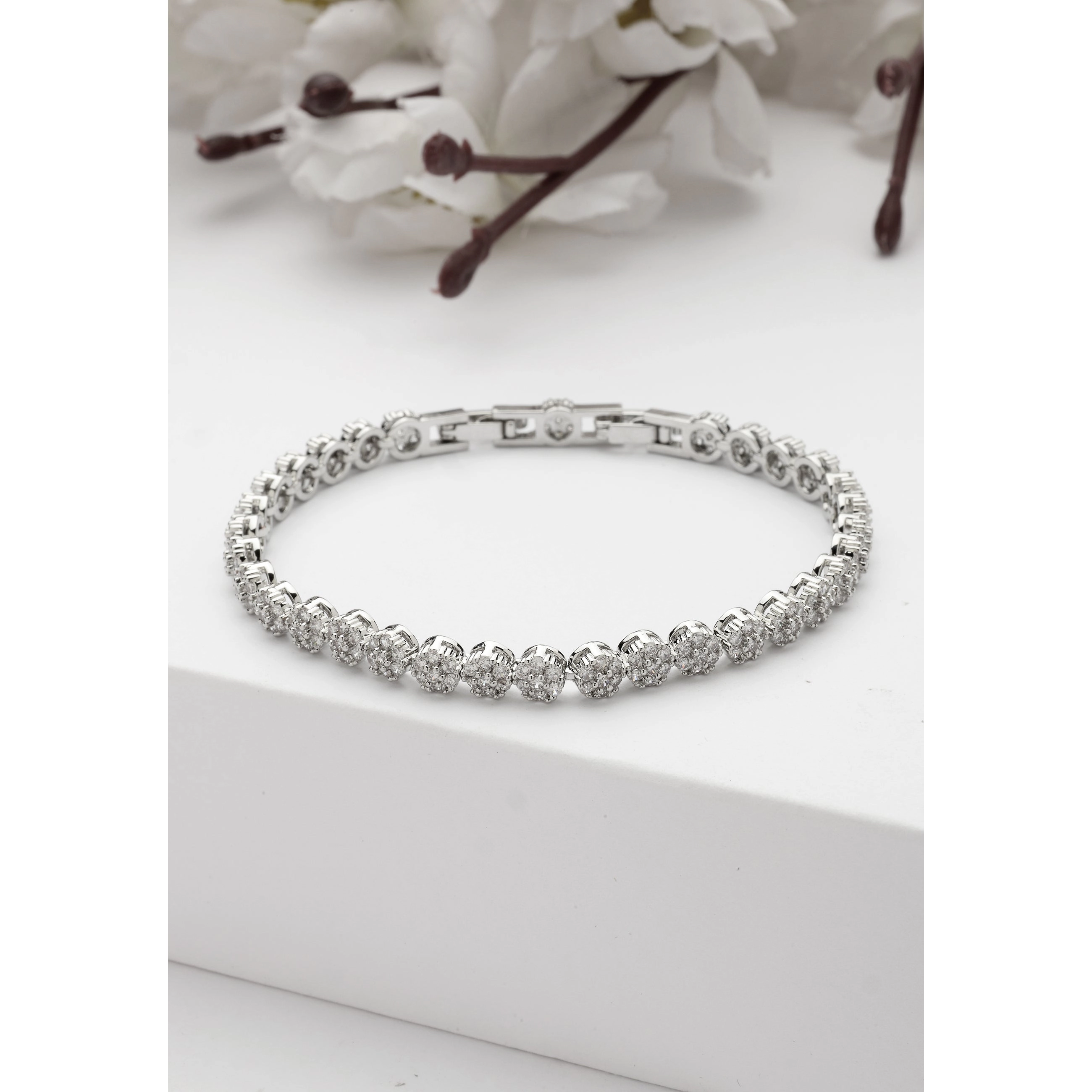 AGP PARIS Womens Diva Round Tennis Bracelet
