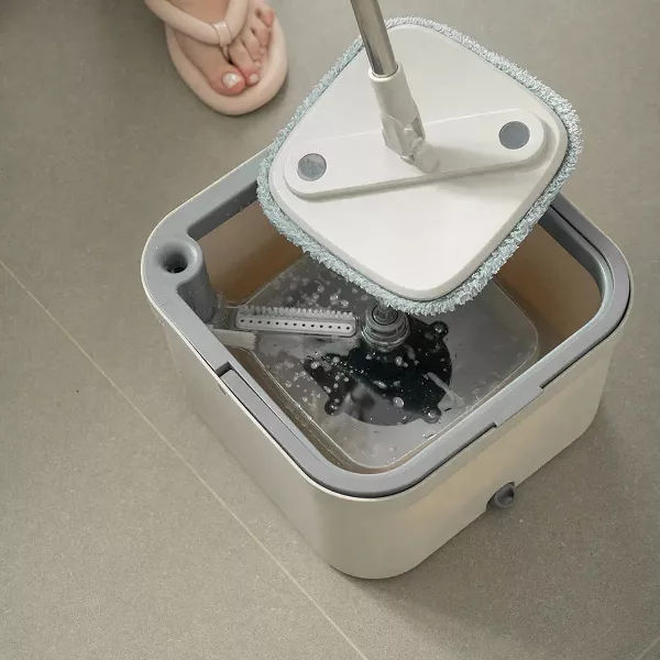 OU Spin Mop w/ Clean/Dirty Water Separation Bucket, 360° Rotating Mop w/ Extendable Stainless Steel Handle, Extra Refill