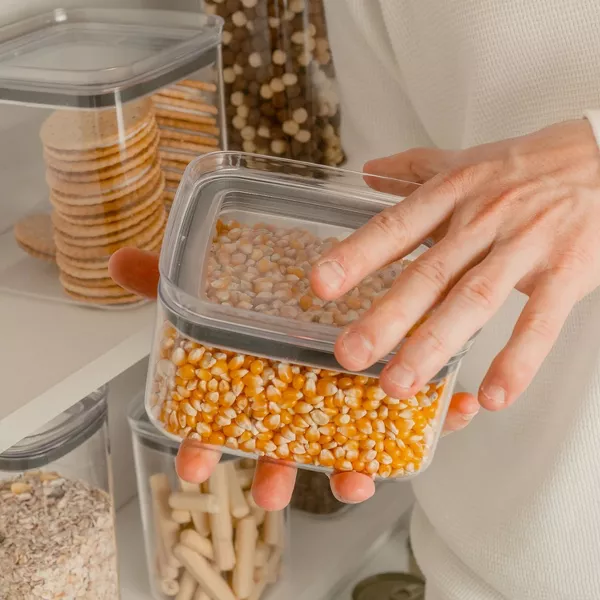 OU Airtight Food Storage Container 4.2 Cup BPA Free Clear Plastic Container w/ Leak Proof Lid Stackable Pantry Organizer