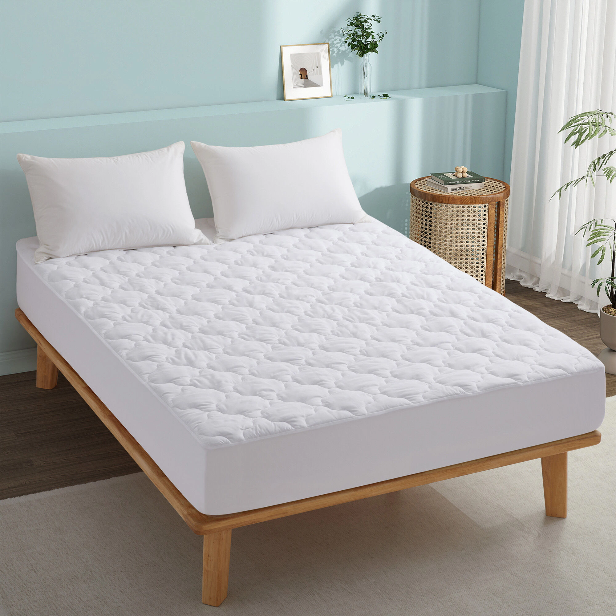 PEACE NEST Lucky Clover Mattress Protector Pad