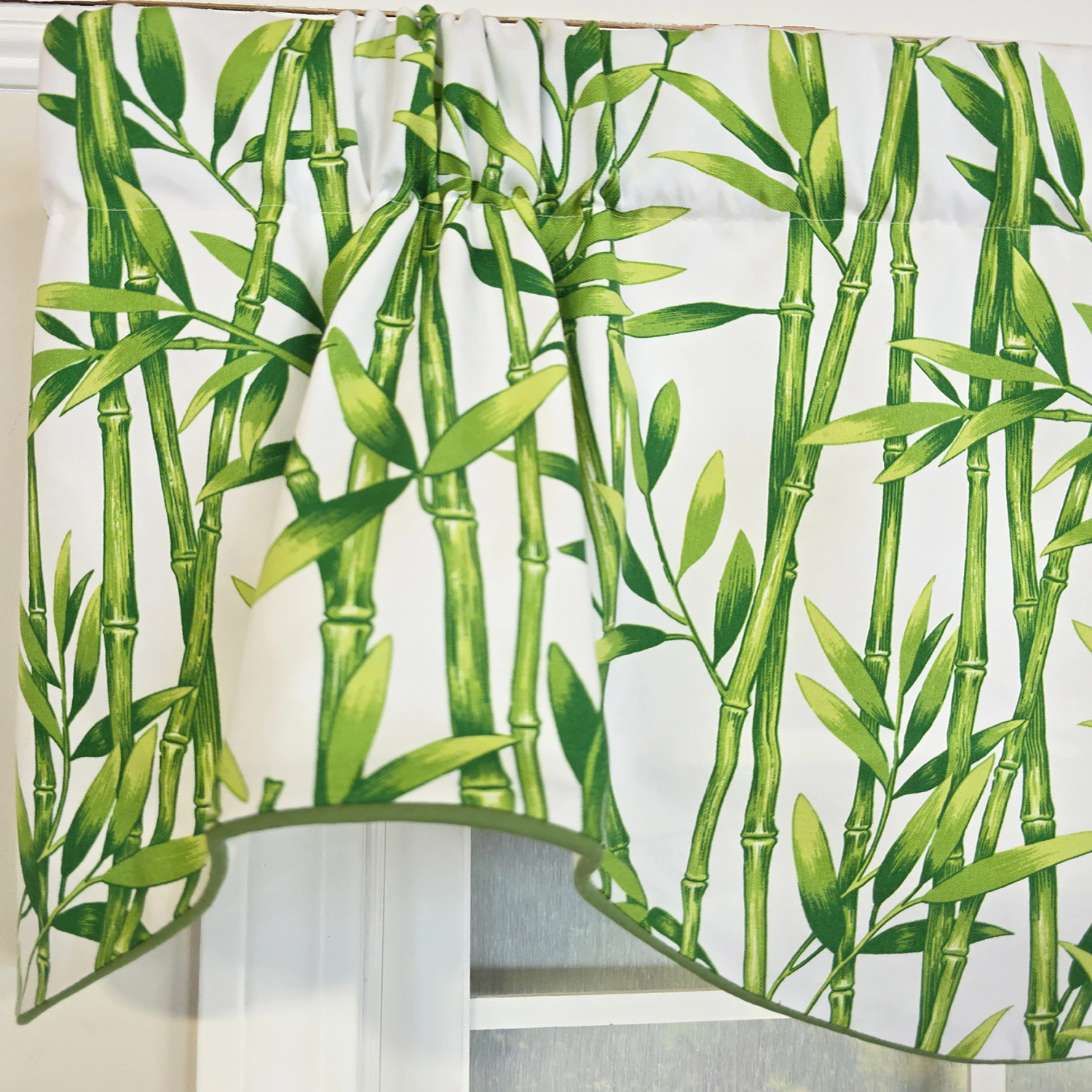 RLF Home 100% Cotton Bamboo Fluted  Fully lined Windows Rod Pocket Valance 65" x 16"  Green