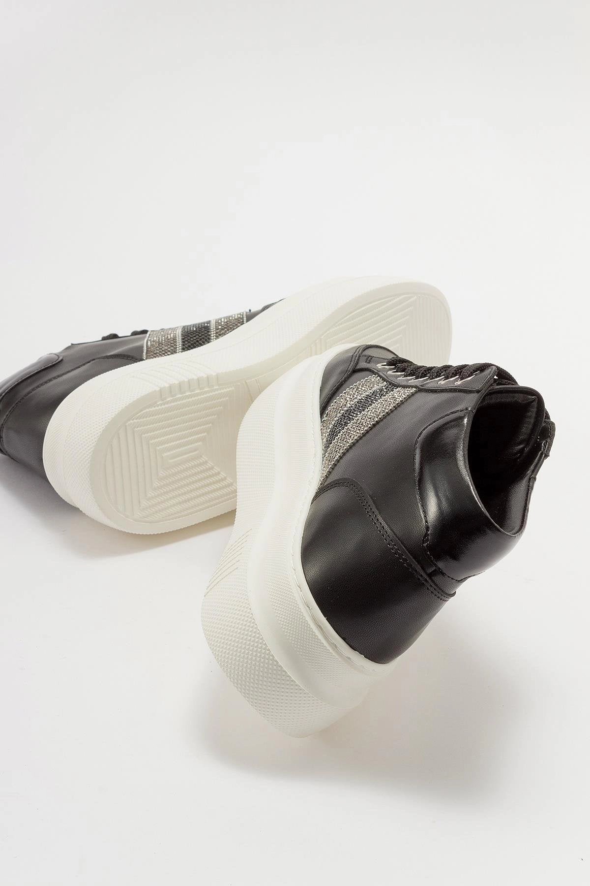 Prologue Shoes Womens Lessino Sneakers