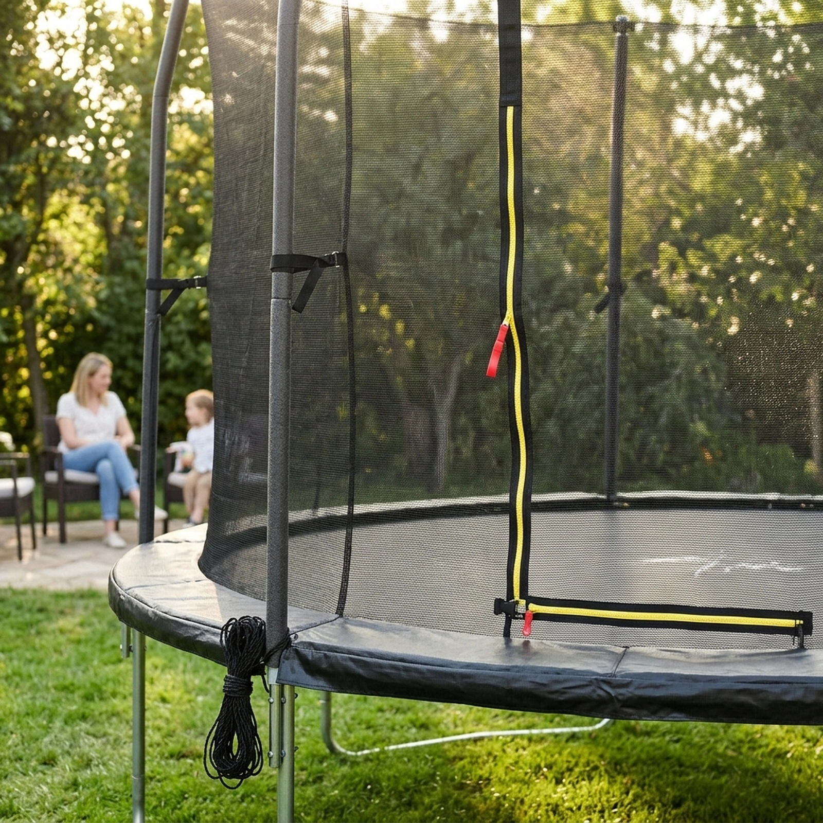 16-ft Trampoline Net Weather-Resistant Replacement Enclosure Breathable Mesh Double-Head Zipper Safety Buckles Black
