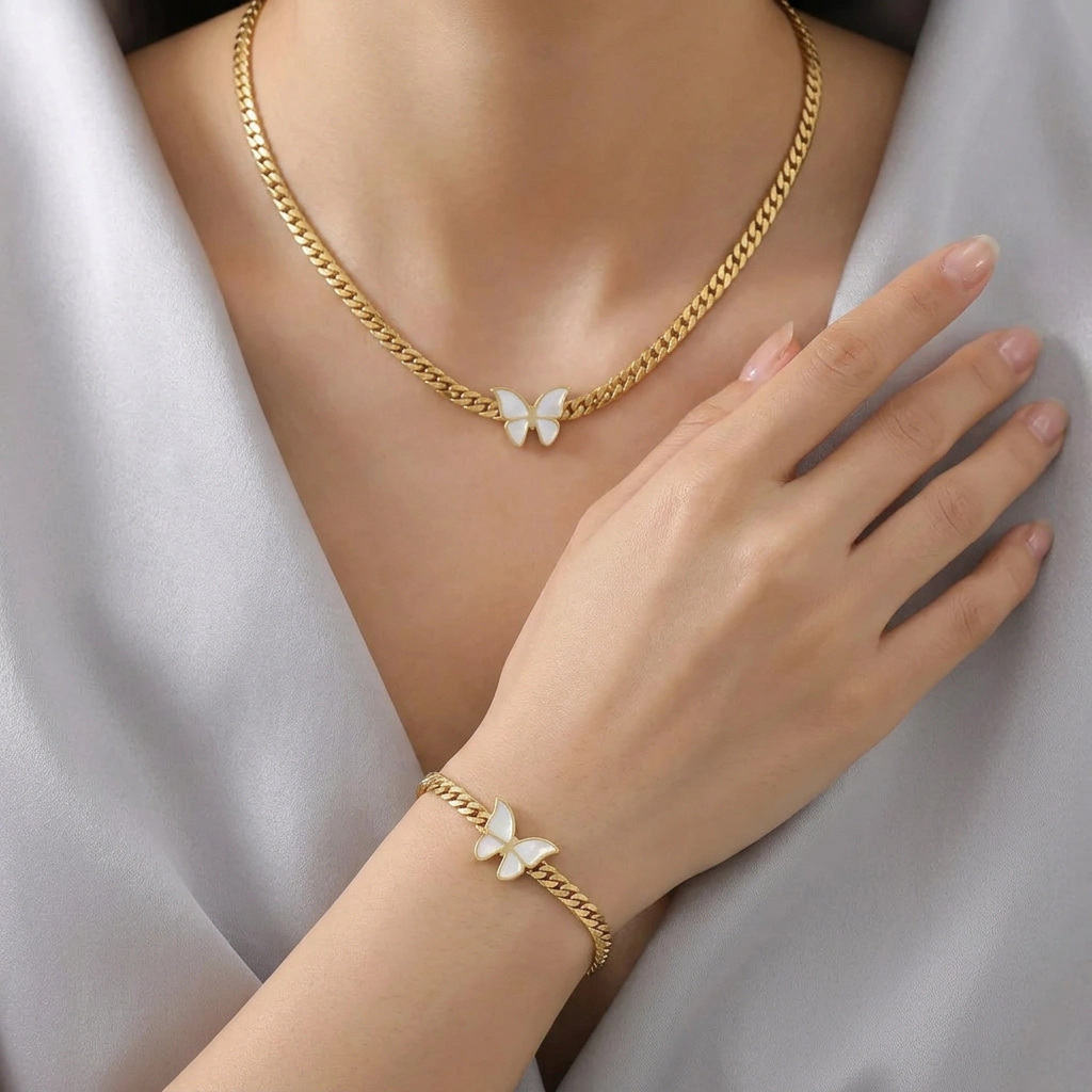 DressAtR Women's Butterfly 18K Gold Plated Bracelet Set