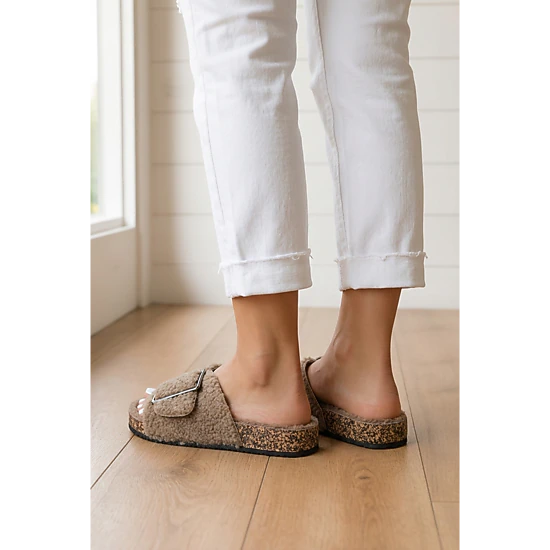 Threaded Pear Women's Rochelle Buckle Crossed Band Slippers
