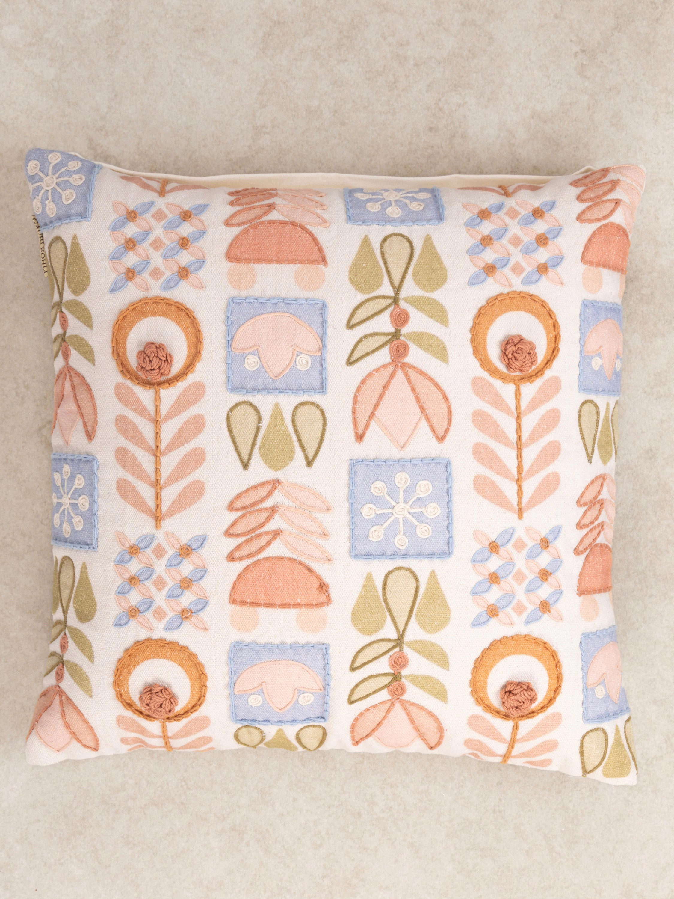 GAURI KOHLI Fontana Throw Pillow 20"x20"