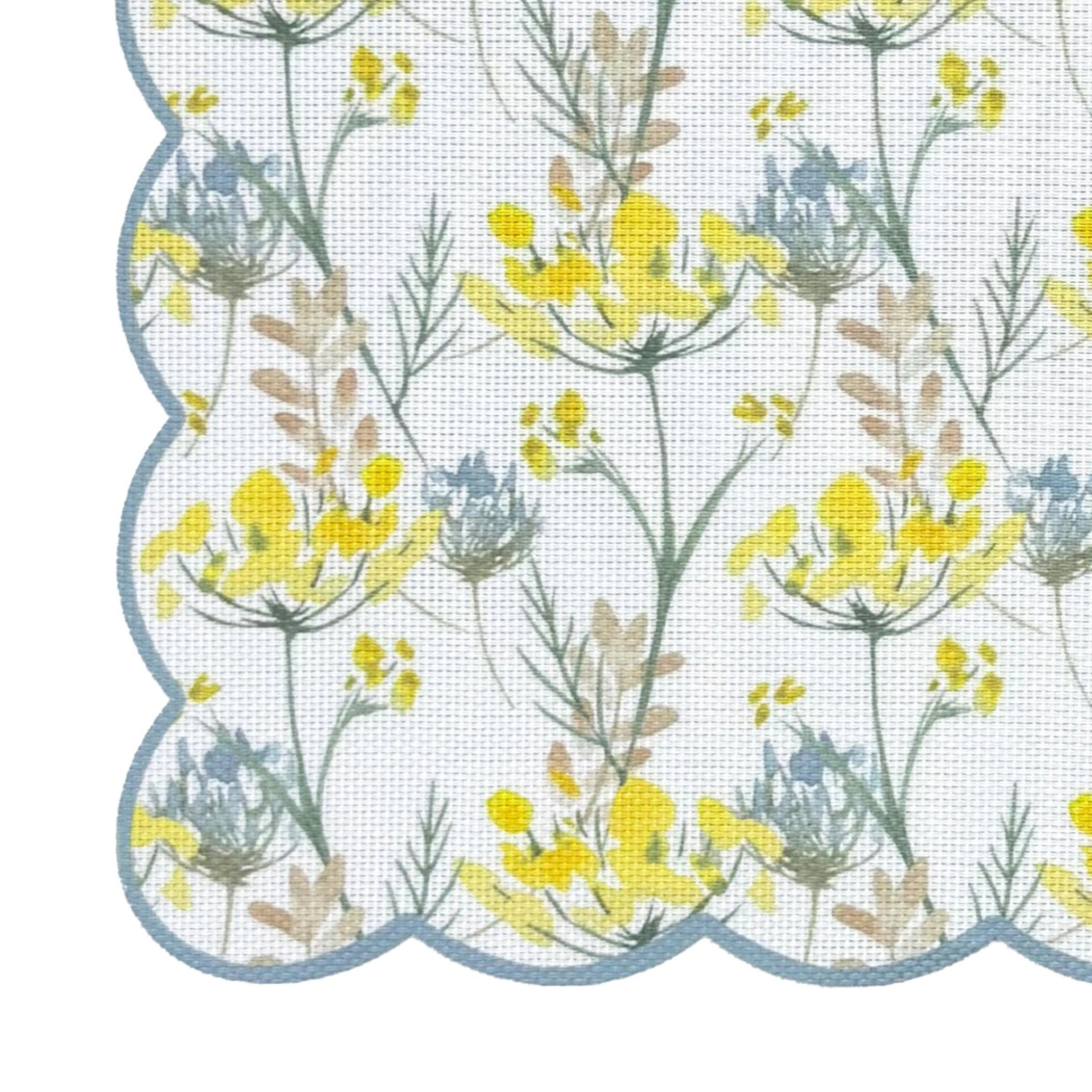 Dainty Home Floral Woven Vinyl Scalloped Border Reversible 13" x 19" Placemat Set of 6