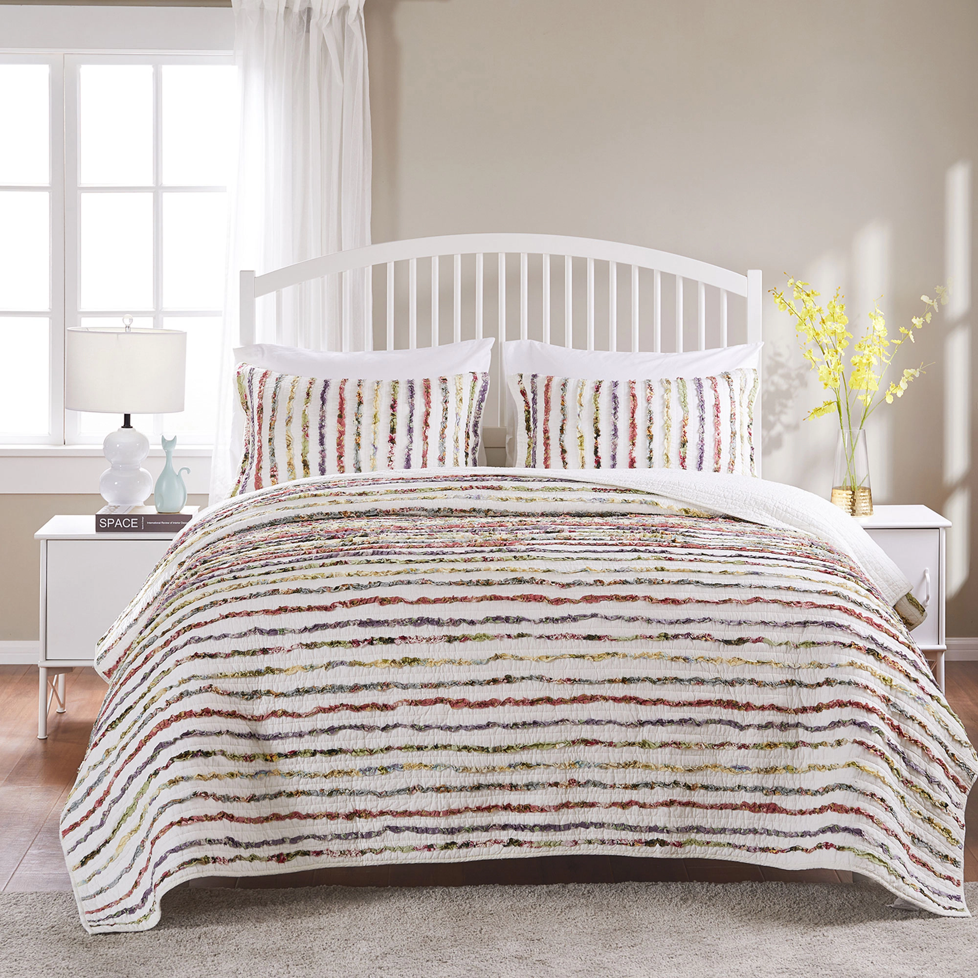 Greenland Home Fashion Bella Ruffle Quilt And Pillow Sham Set 3 Piece