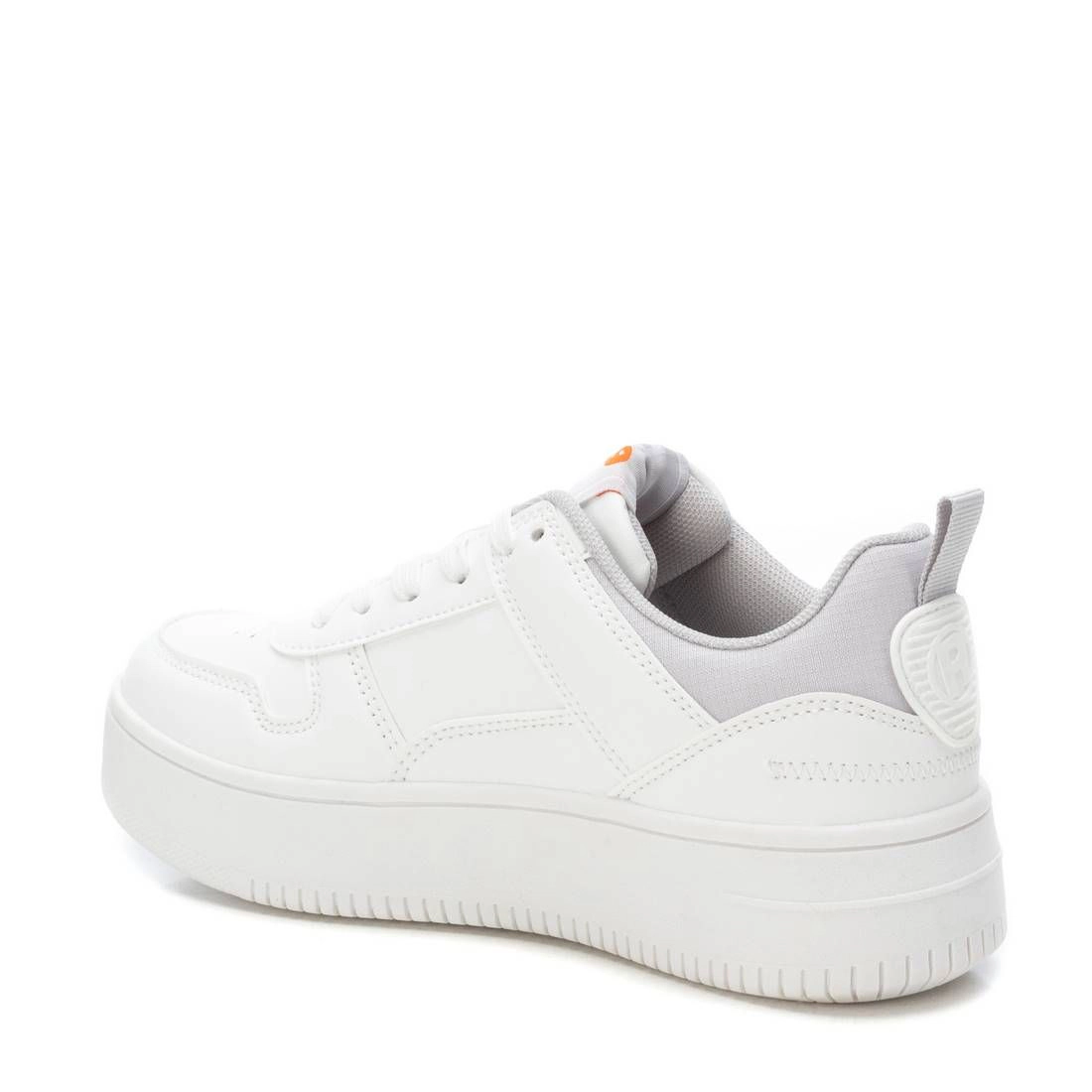 Refresh Women's Sneakers Lace-Up Casual