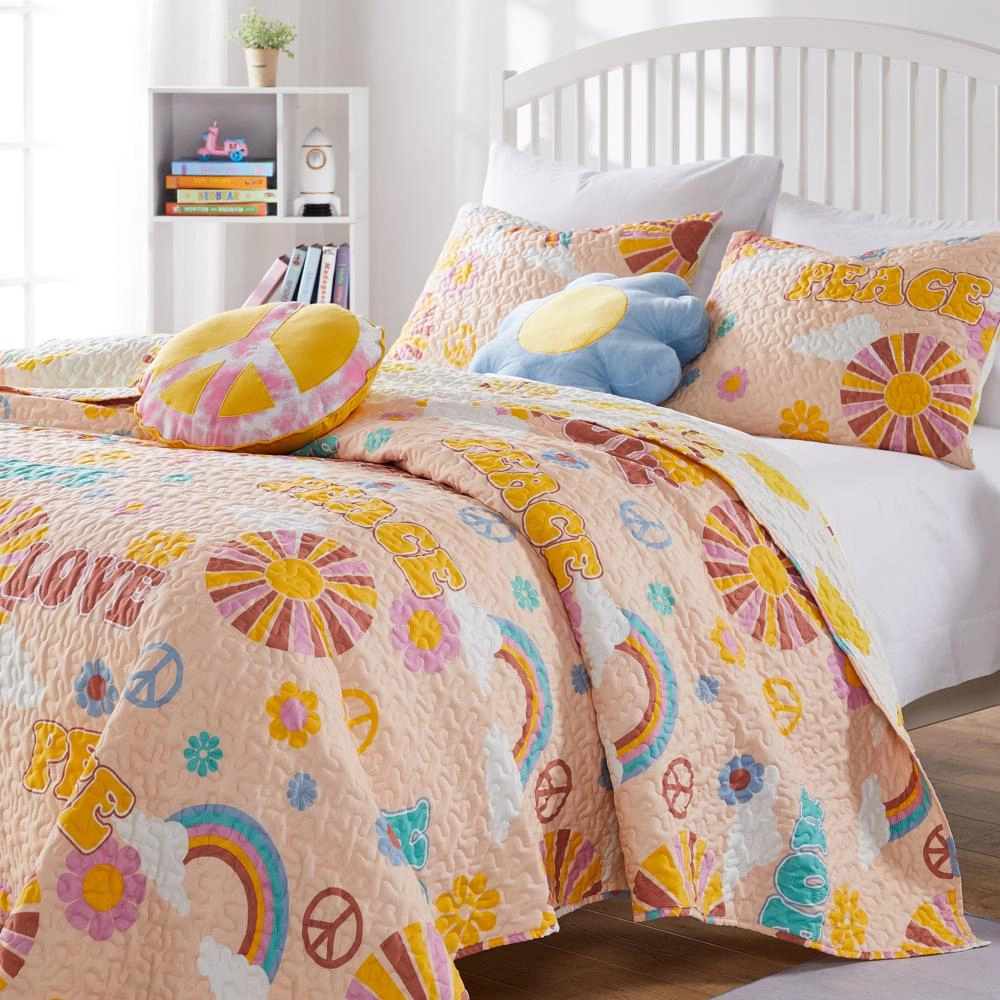 Greenland Home Fashion Cassidy Reversible Coverlet Bedspread Quilt and Pillow Sham Set