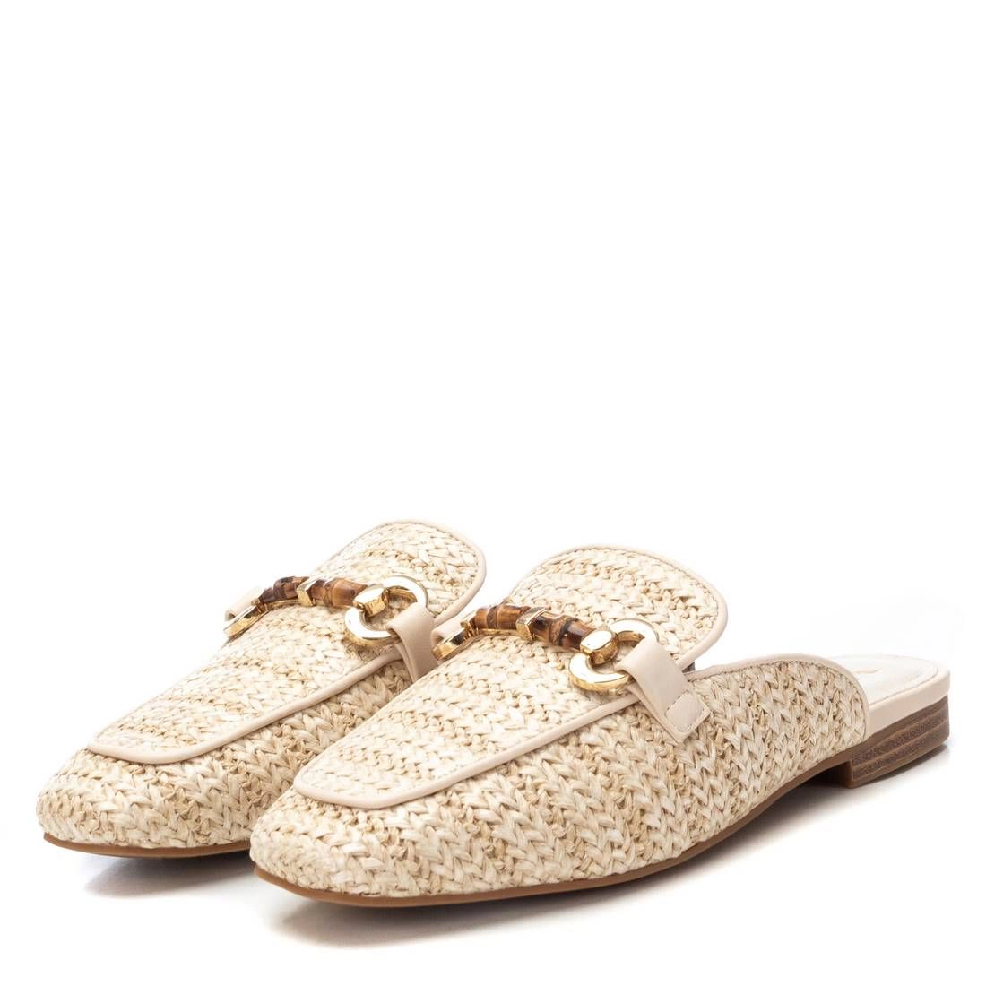 XTI Women's Flats Casual Closed-Toe Flat Shoes