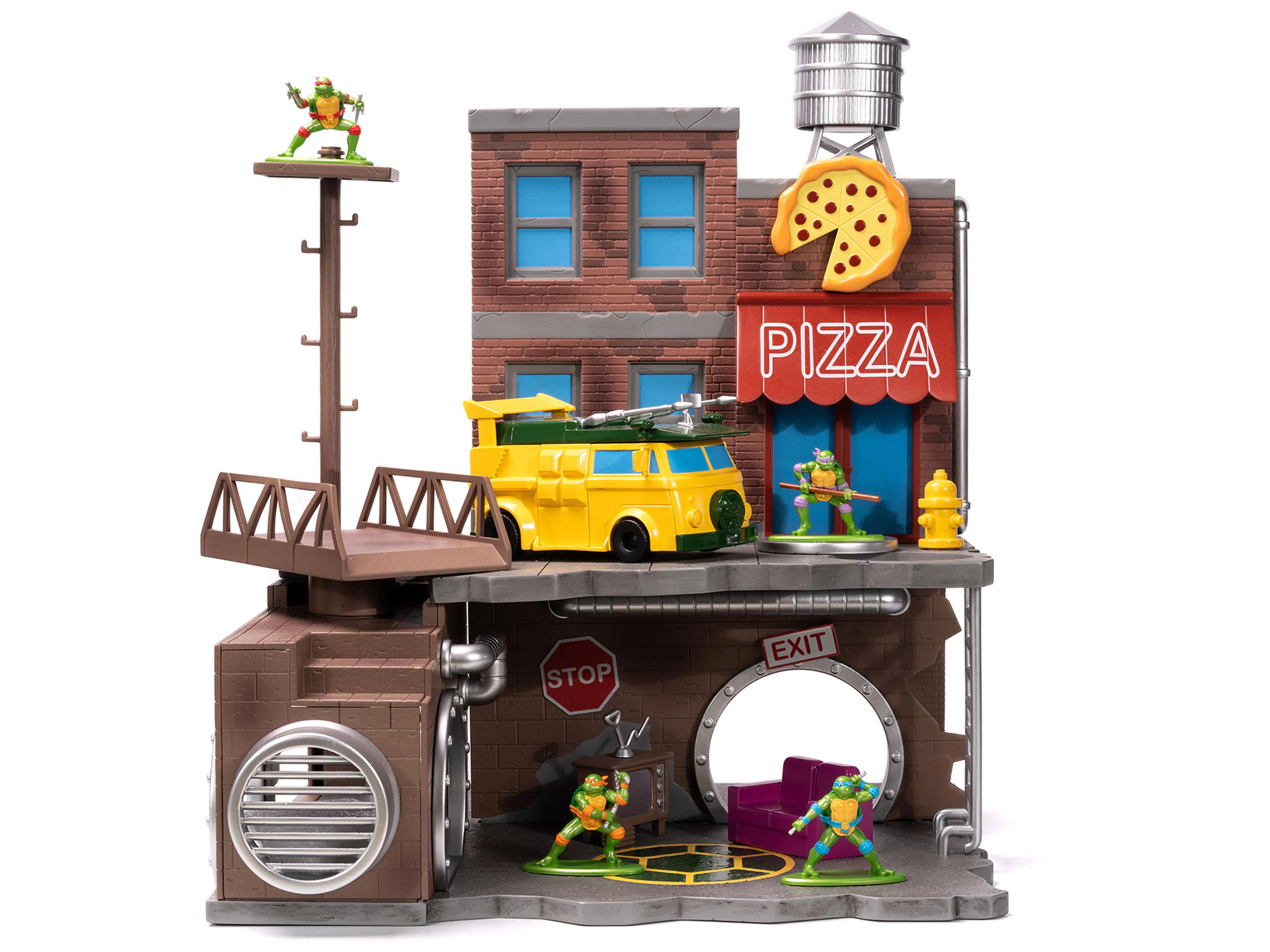 Jada "Teenage Mutant Ninja Turtles" Turtle Lair Diorama Set with Figures and Party Wagon "Nano Scene" Series