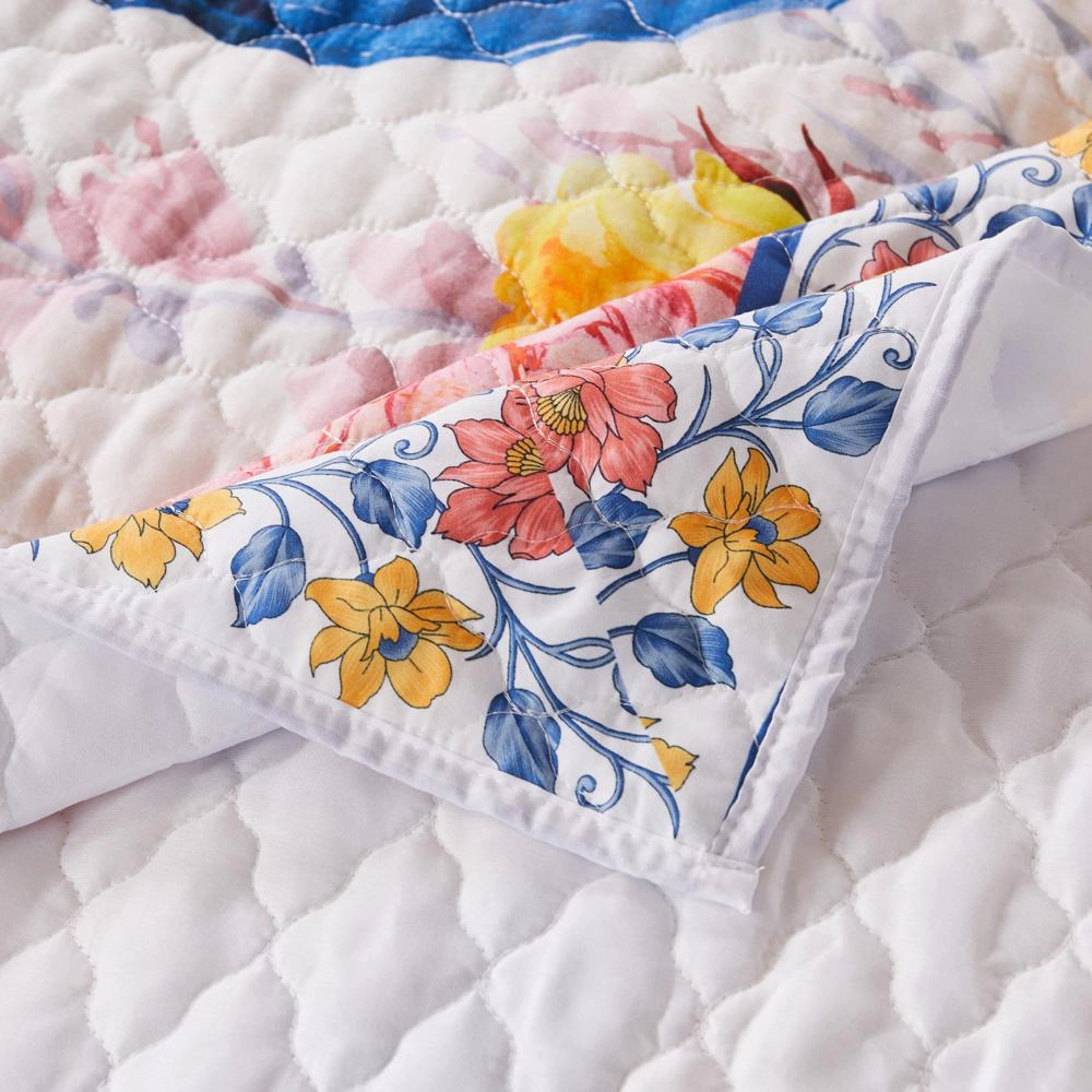 Greenland Home Huntington Oversized Peacock Garden Quilt and Pillow Sham Set 3 Piece