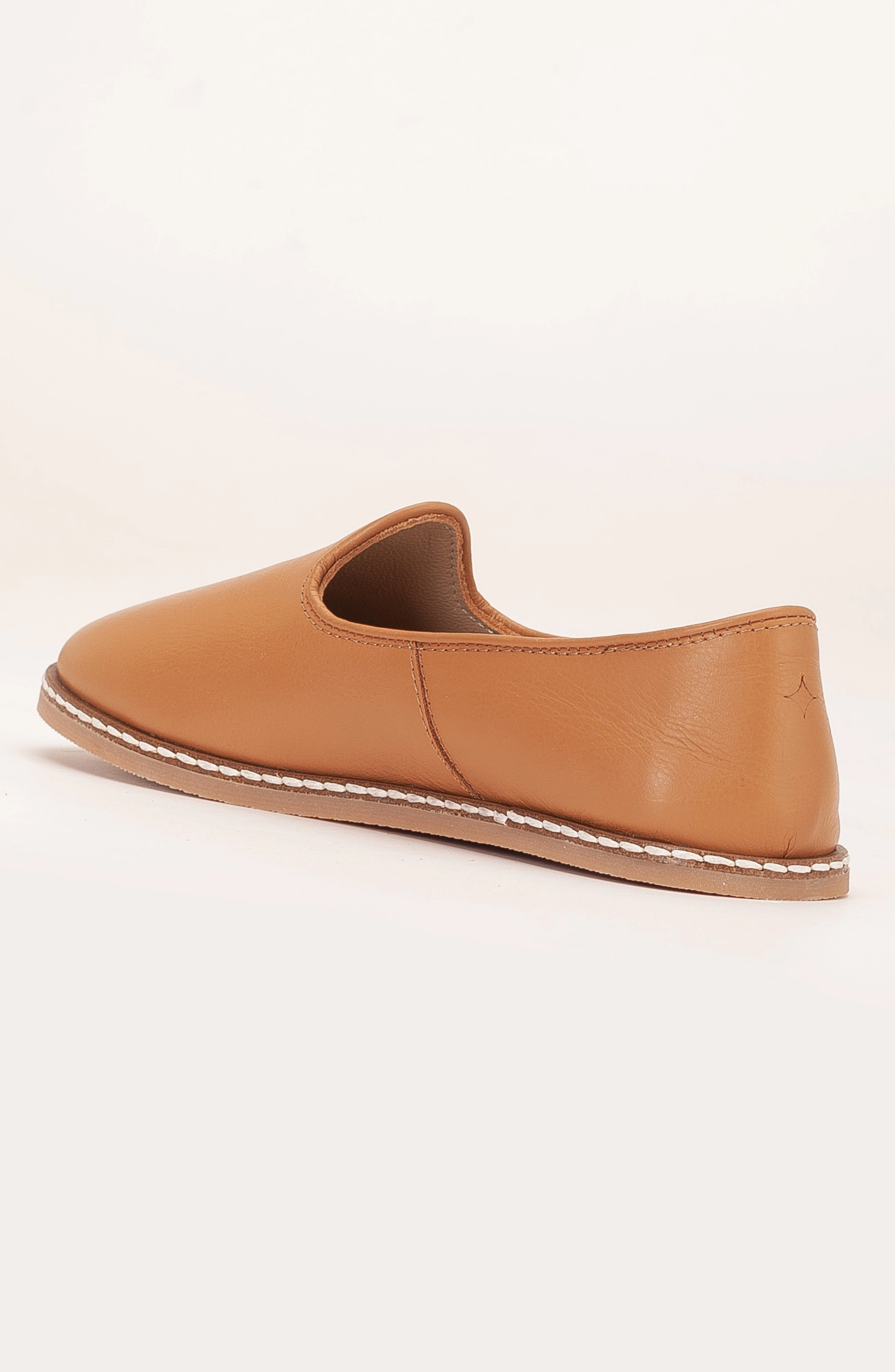 Forever & Always Womens Dalya Leather Slip On Flats