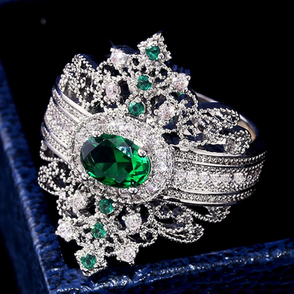 Vintage Oval Green Cubic Zirconia Ornate Filigree Statement Ring Silver‑Tone Cocktail Ring for Women