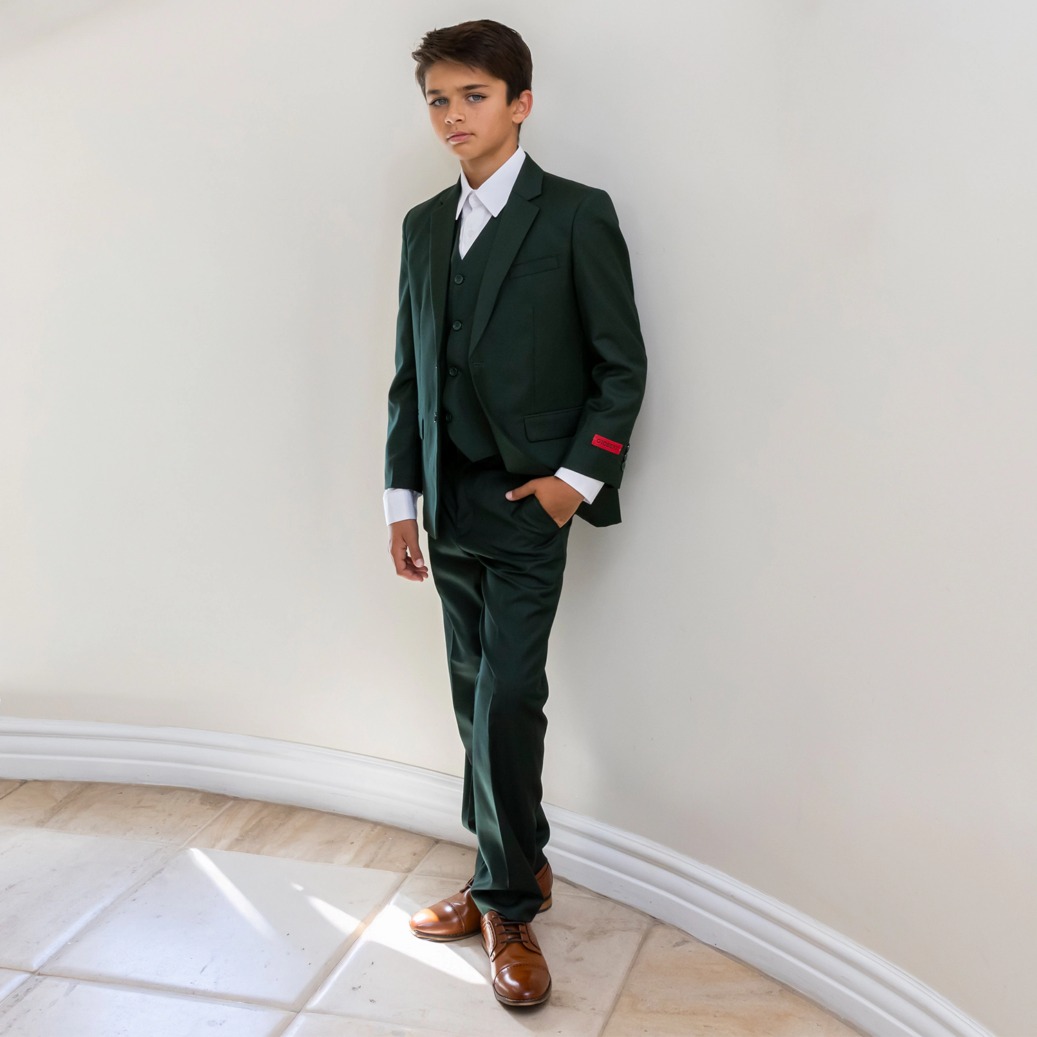 Gioberti Boy's Formal Suit Set