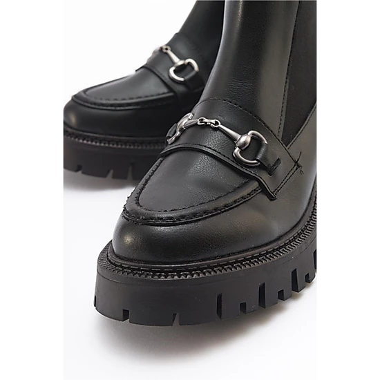 Prologue Shoes Womens Vesper Buckled Chelsea Boot