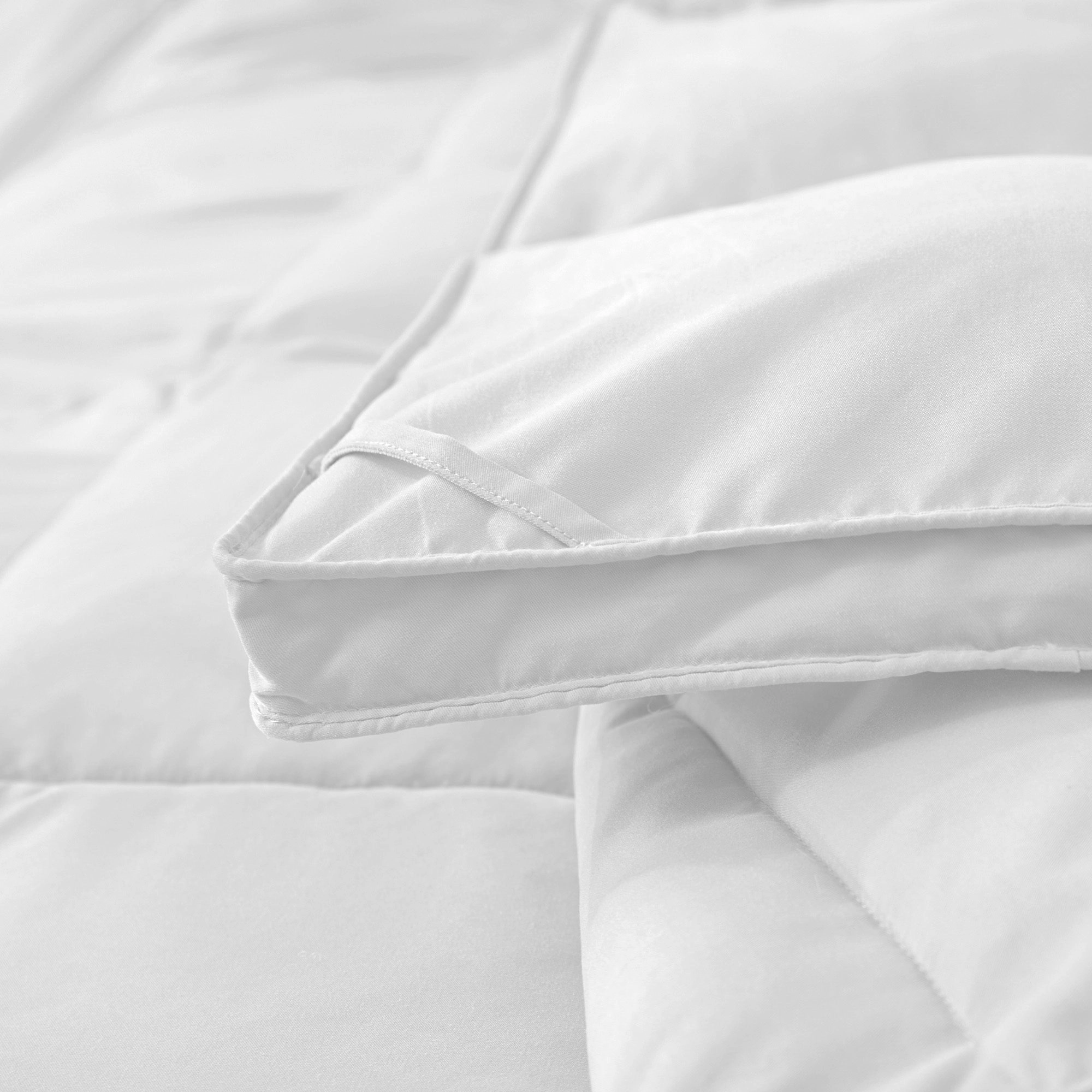 PEACENEST All Season Feather Fiber Comforter Soft Fluffy Duvet Insert