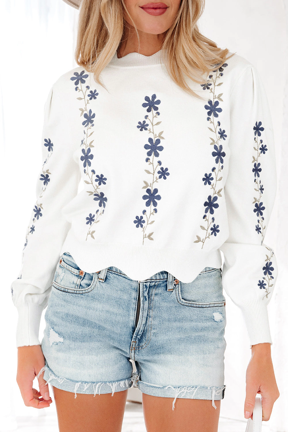 Threaded Pear Women's Mia Scallop Hem Cropped Sweater