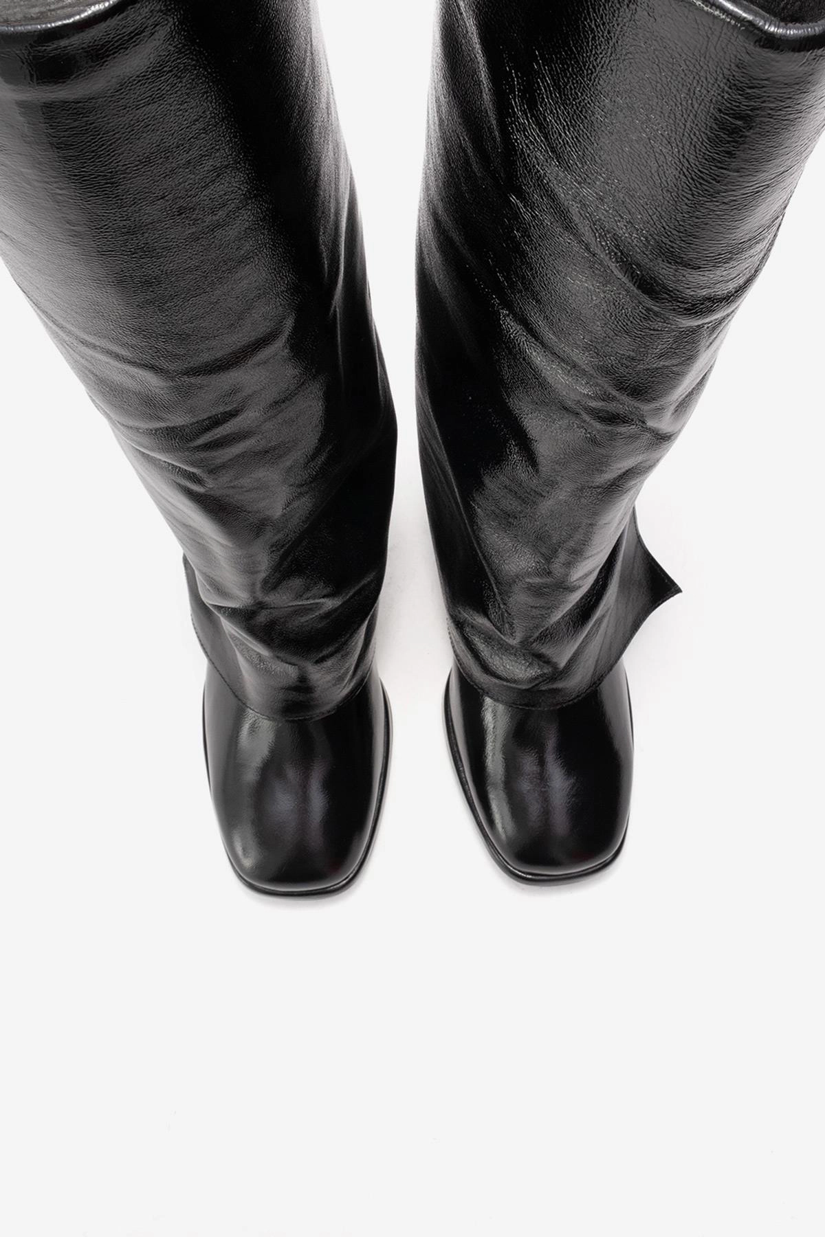 Forever & Always Womens Lojo Leather Block Heel Boot