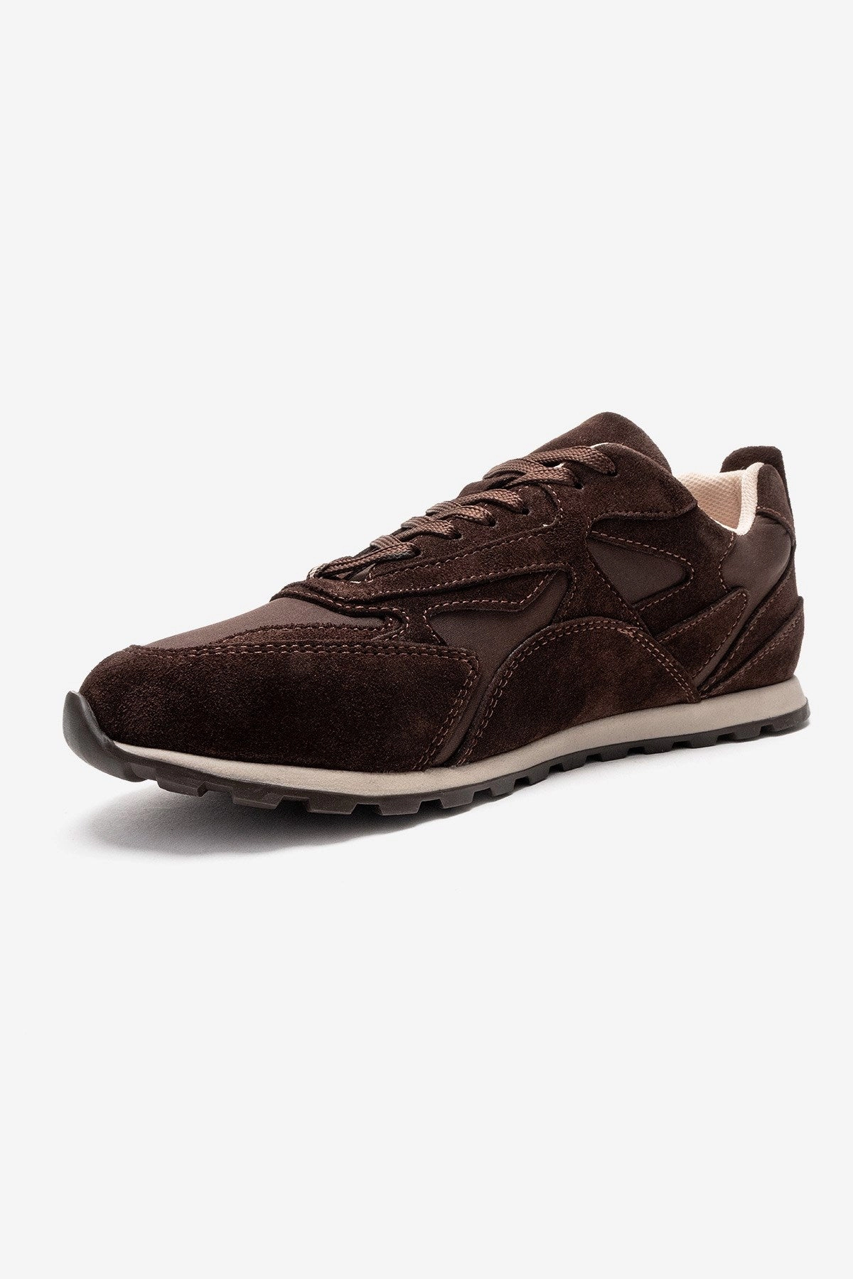 Forever & Always Womens Sahra Leather Sneaker