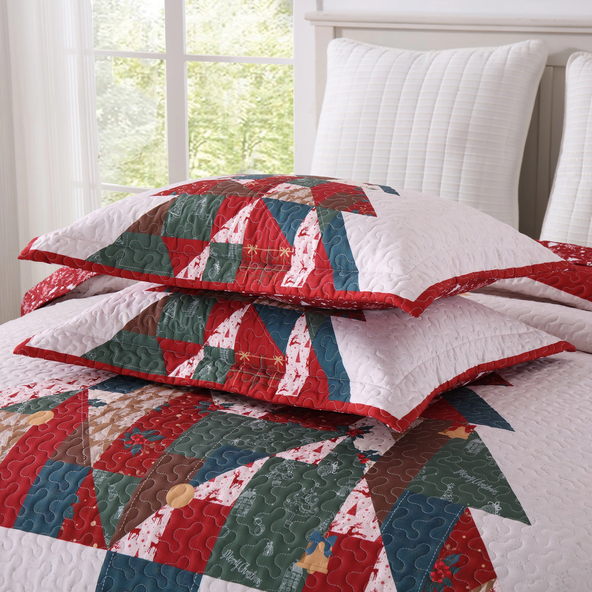 MarCielo 3 Piece Christmas Tree Quilt Set - Holiday Bedspread Set