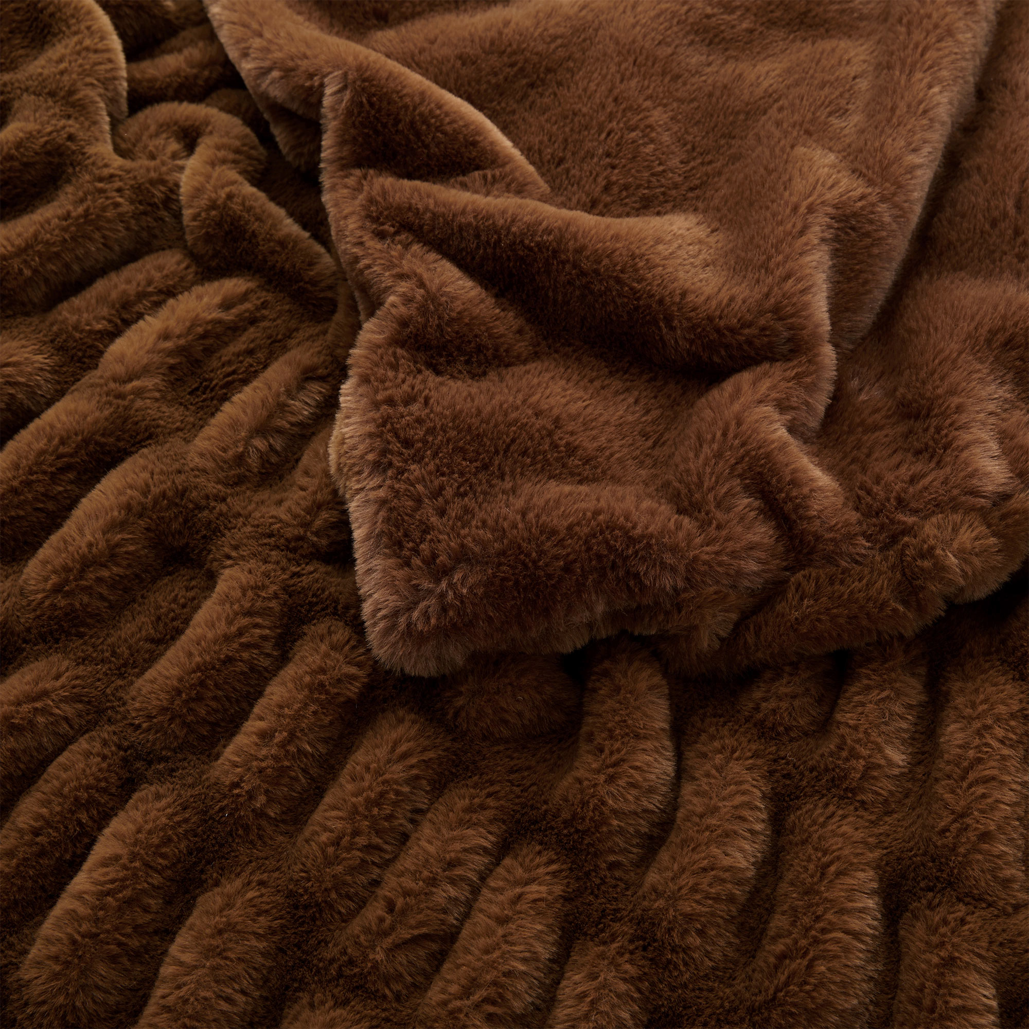 PEACENEST Plush Faux Fur Throw Blanket, 50" x 60"