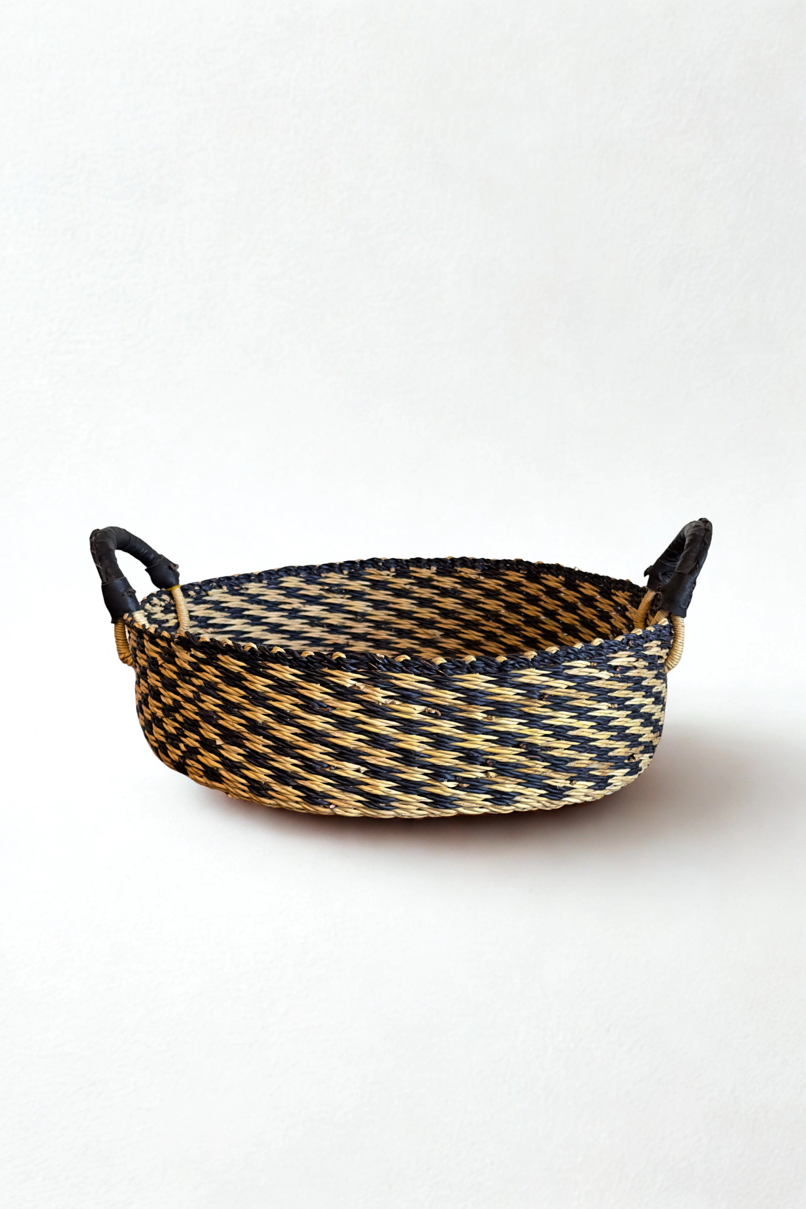 Mbare Tray Basket