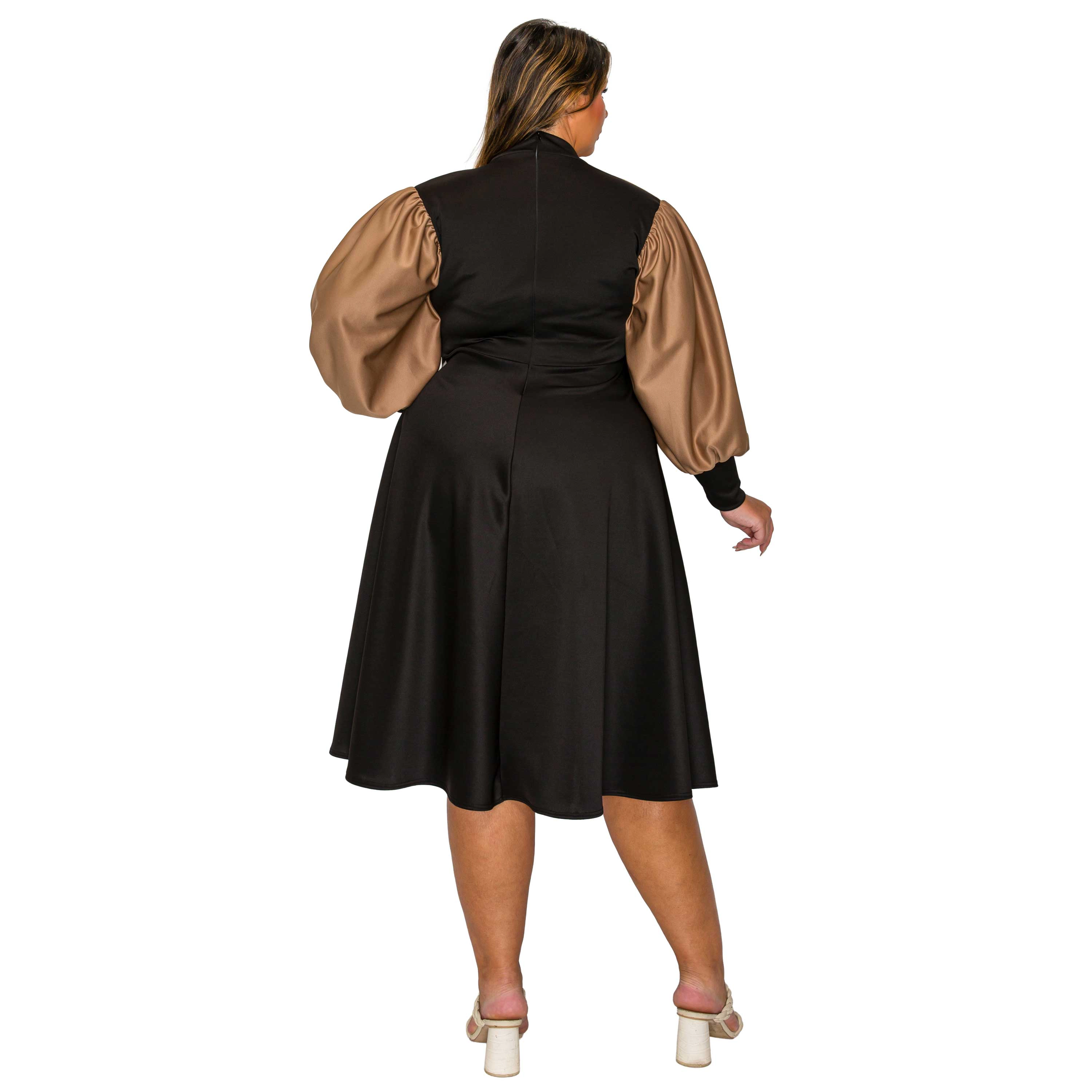 L I V D Women's Plus Calissa Colorblock Midi Dress