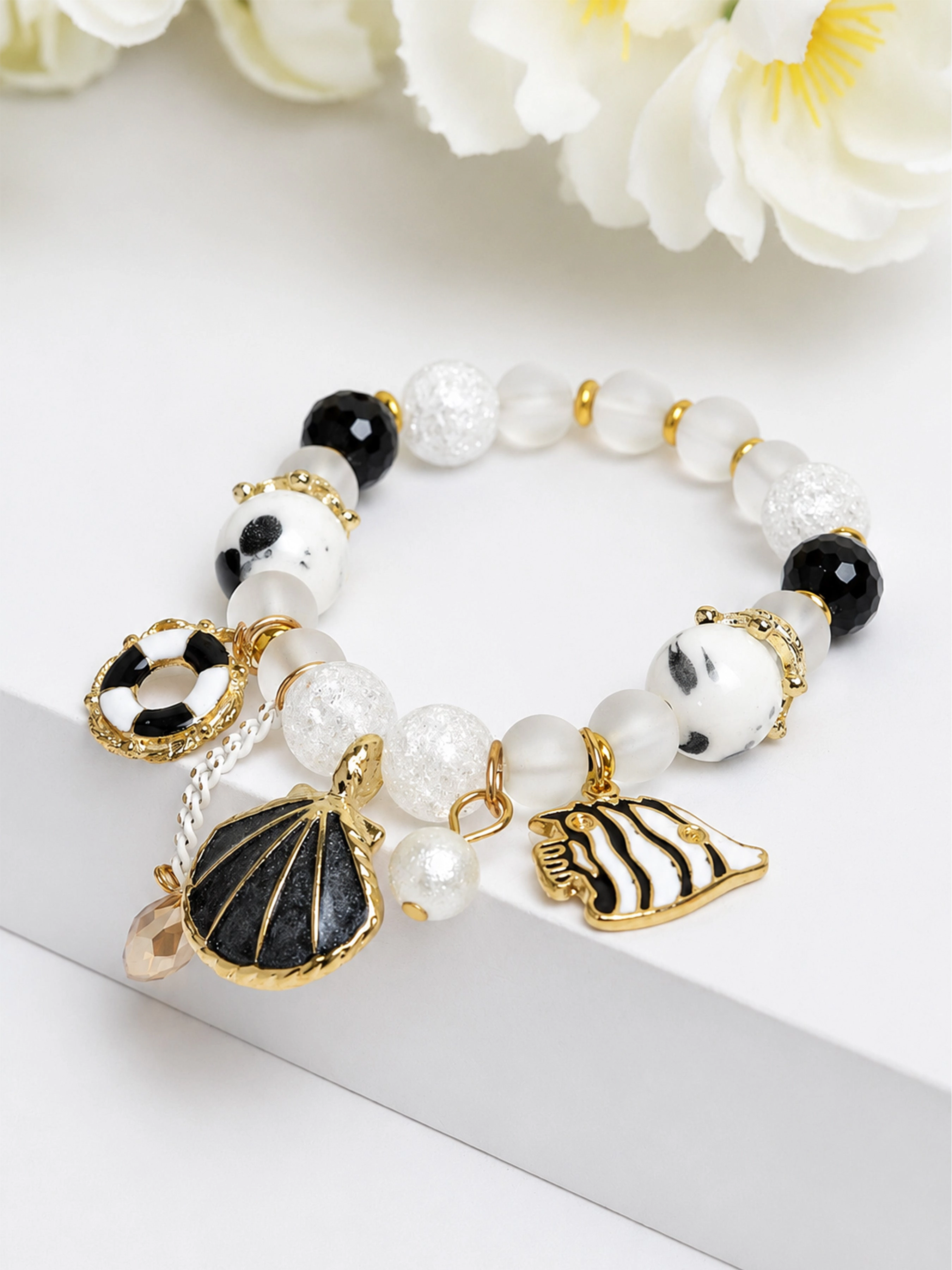 AGP PARIS Womens Boho Shell Stretch Bracelet