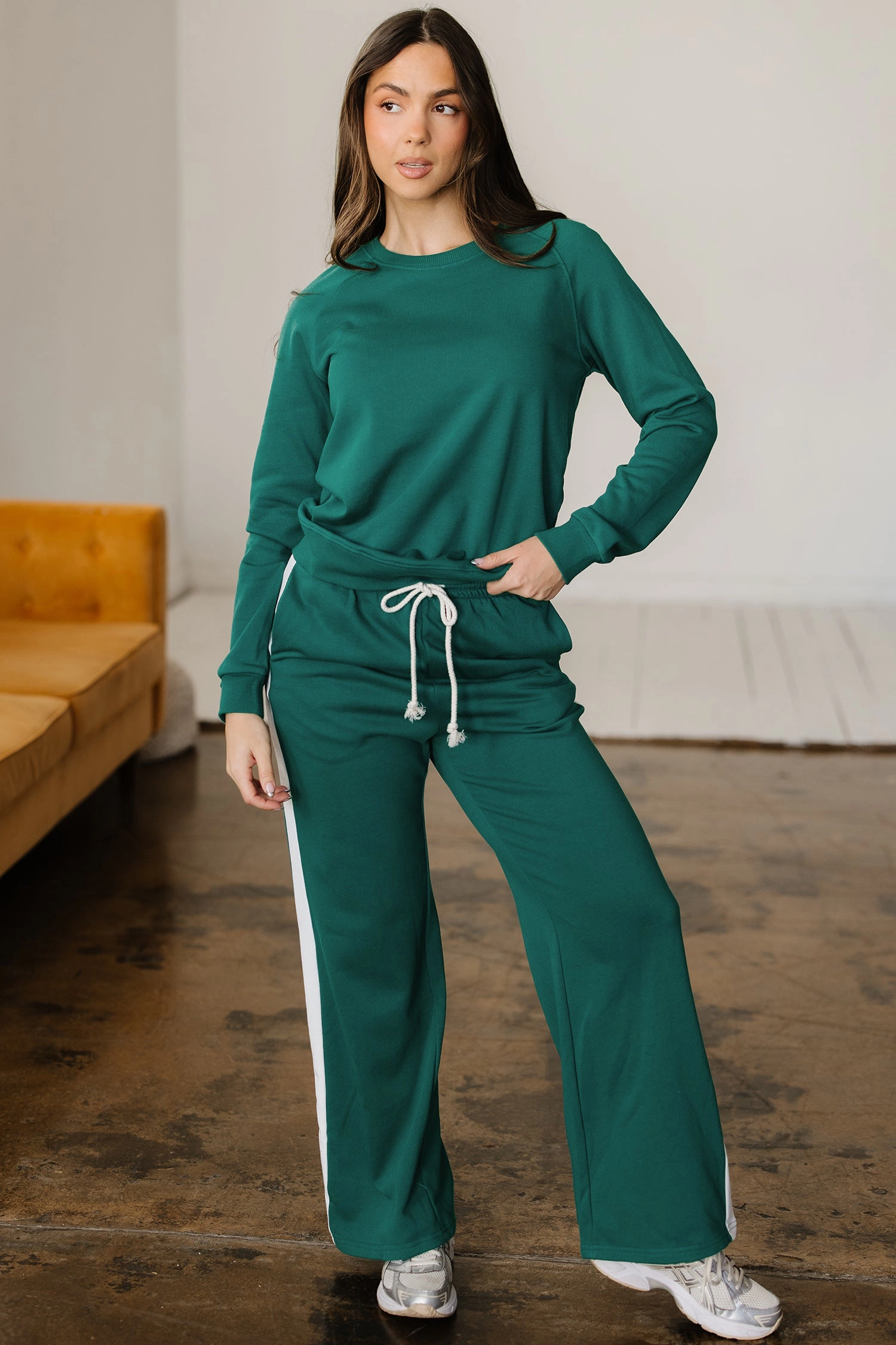 Threaded Pear Women's Aileen Solid Color Pullover Top