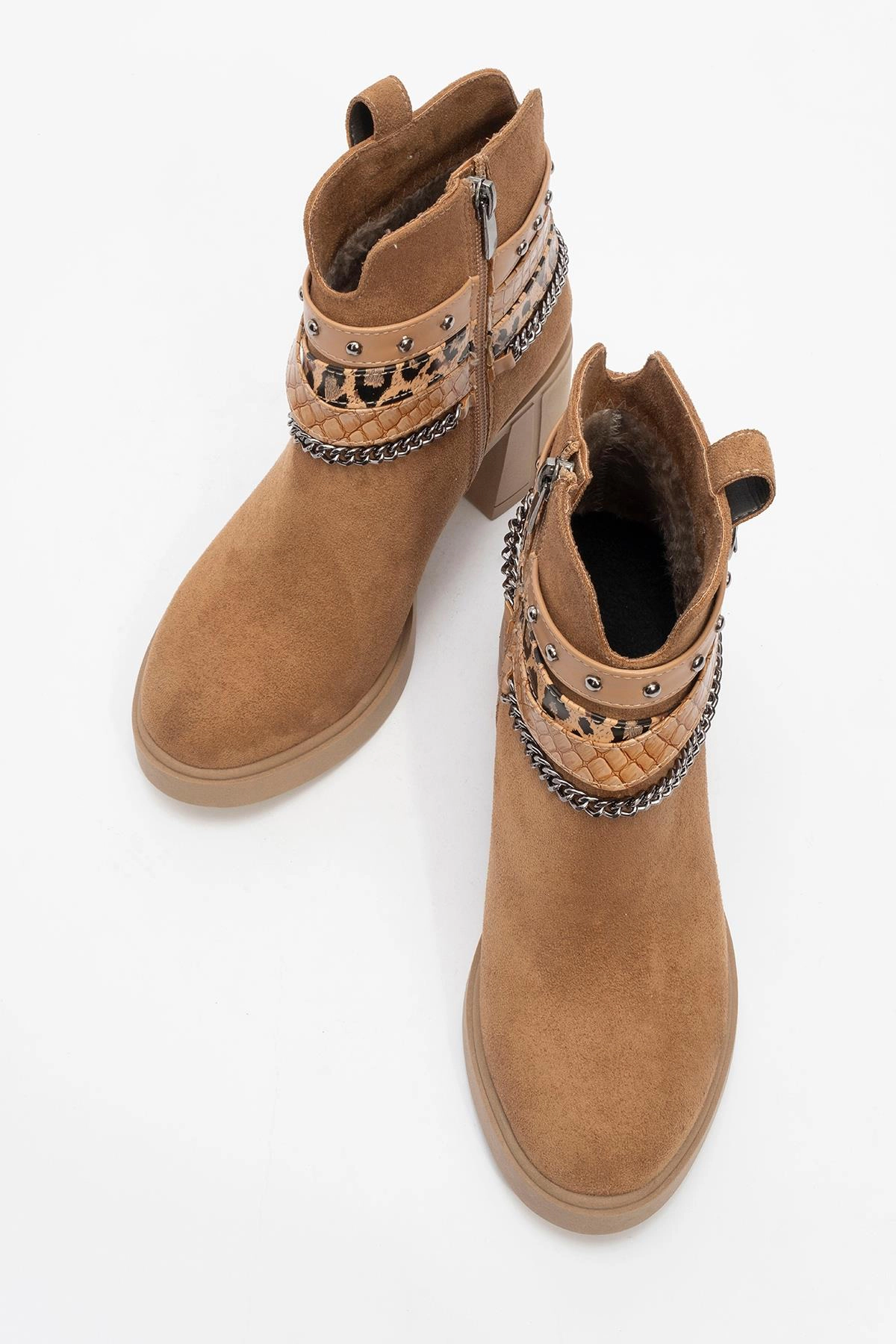 Prologue Shoes Womens Boliva Buckled Chain Block Heel Boot